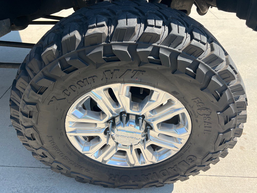 2015 GMC Sierra Image 15