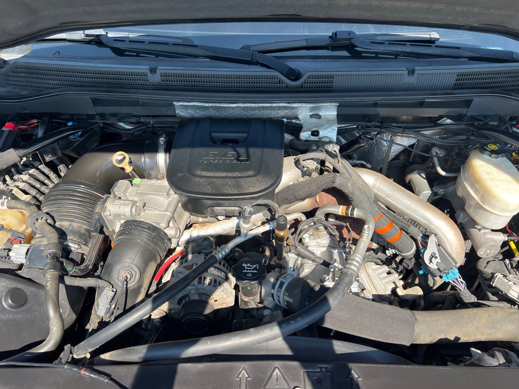 2015 GMC Sierra Image 17