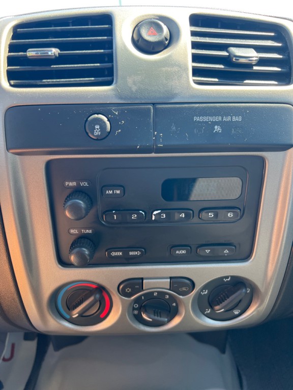 2012 Chevrolet Colorado Image 11