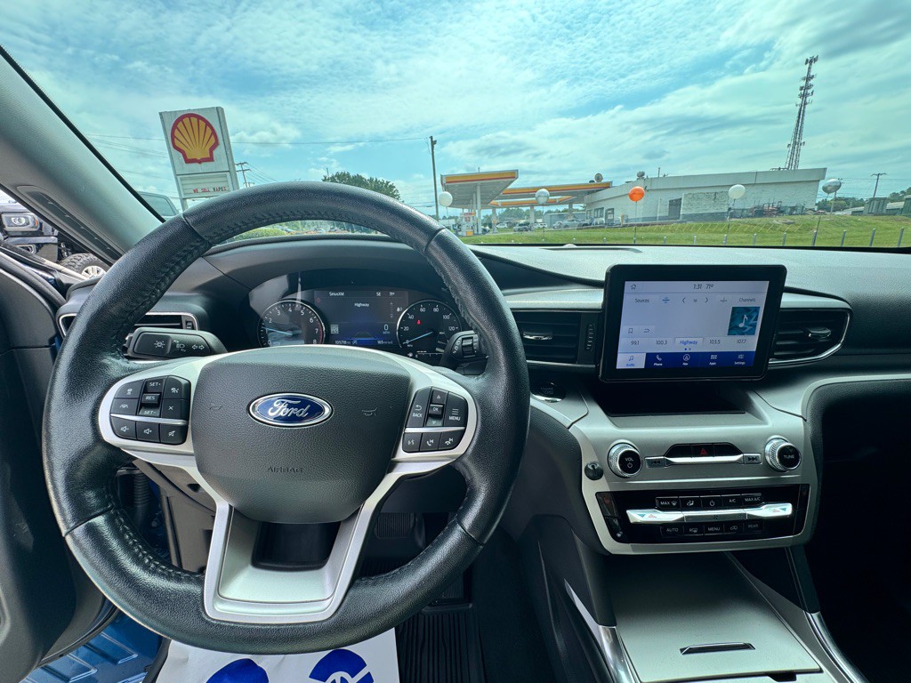 2022 Ford Explorer Image 10