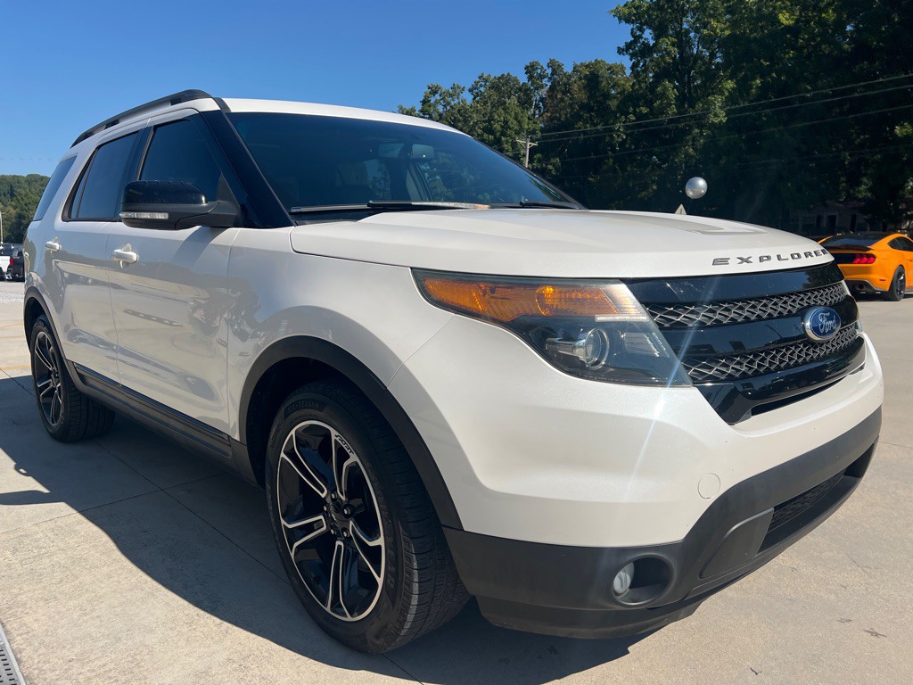 2015 Ford Explorer Image 7