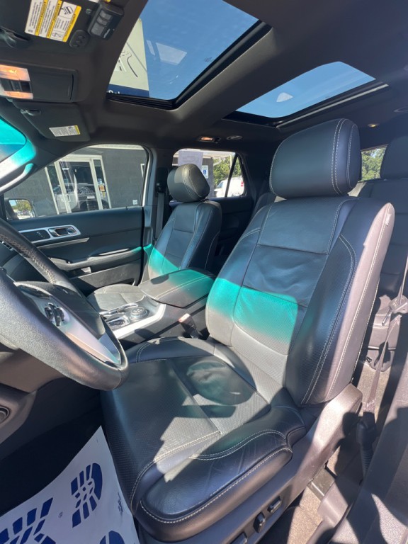 2015 Ford Explorer Image 9