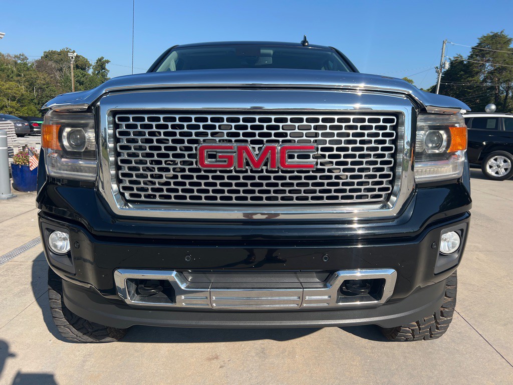 2015 GMC Sierra Image 8