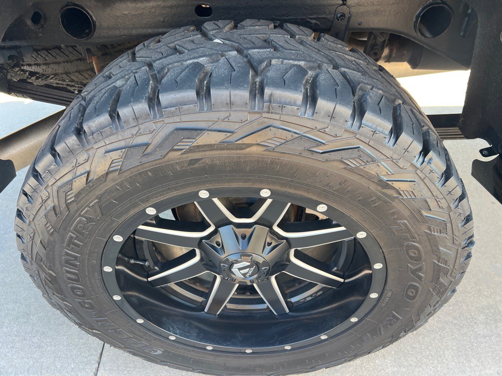 2015 GMC Sierra Image 18