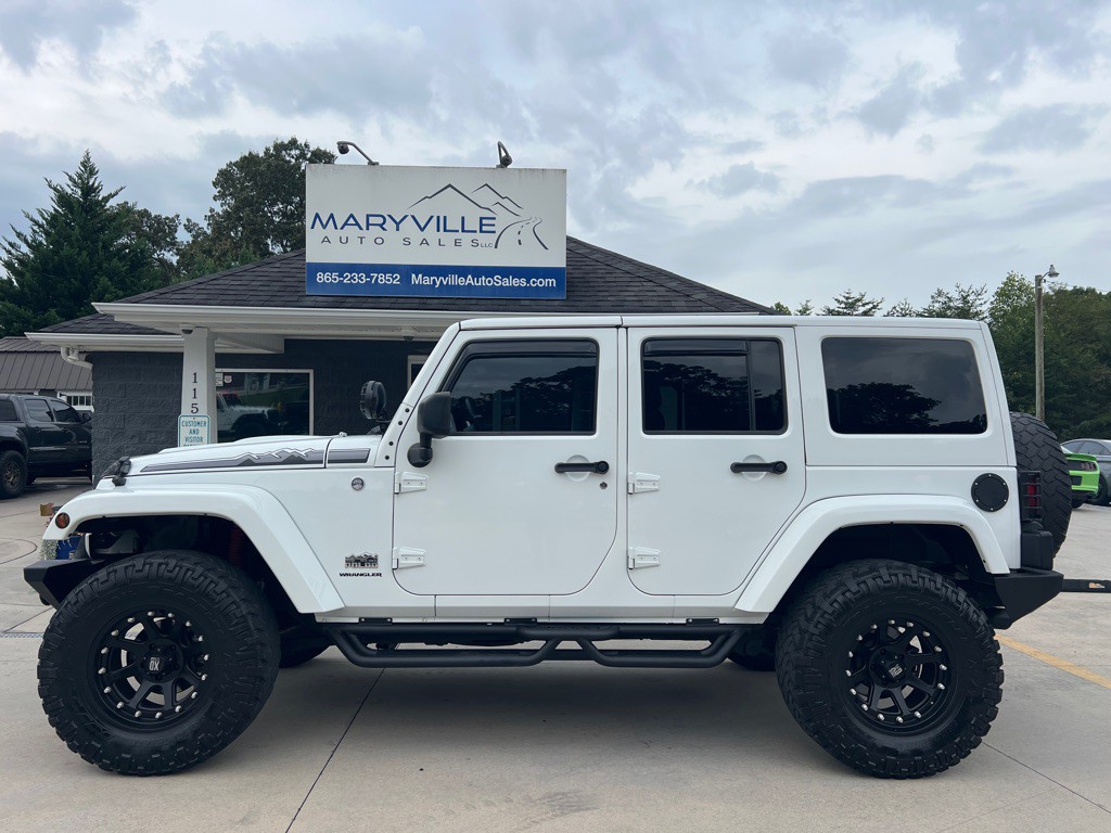 2014 Jeep Wrangler Unlimited Image 2