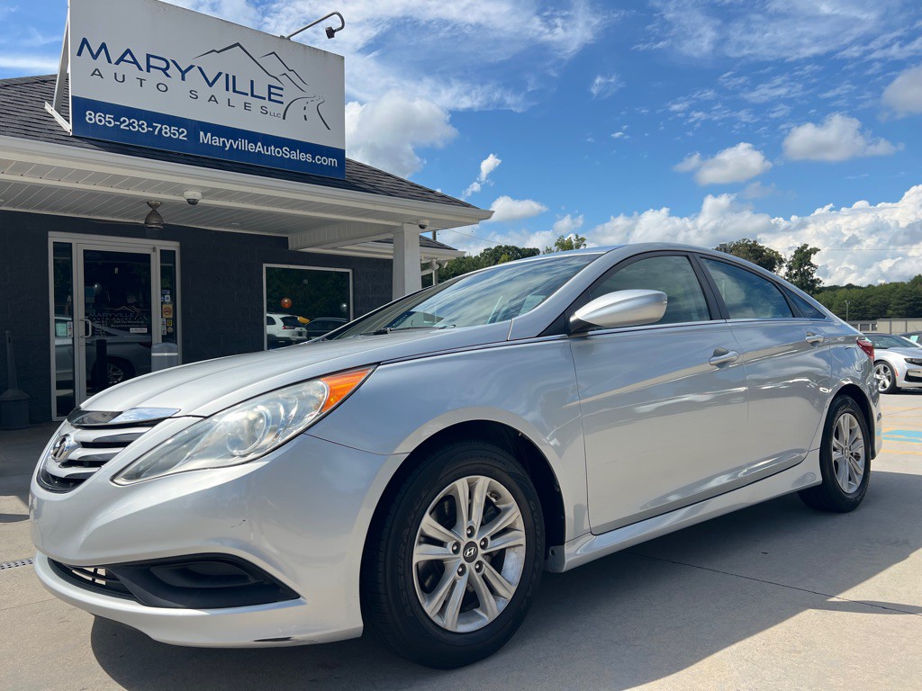 2014 Hyundai Sonata Image 1