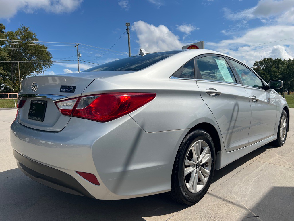 2014 Hyundai Sonata Image 5