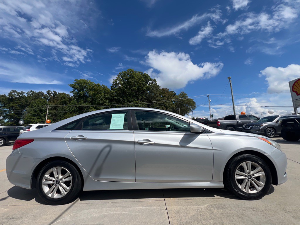 2014 Hyundai Sonata Image 6