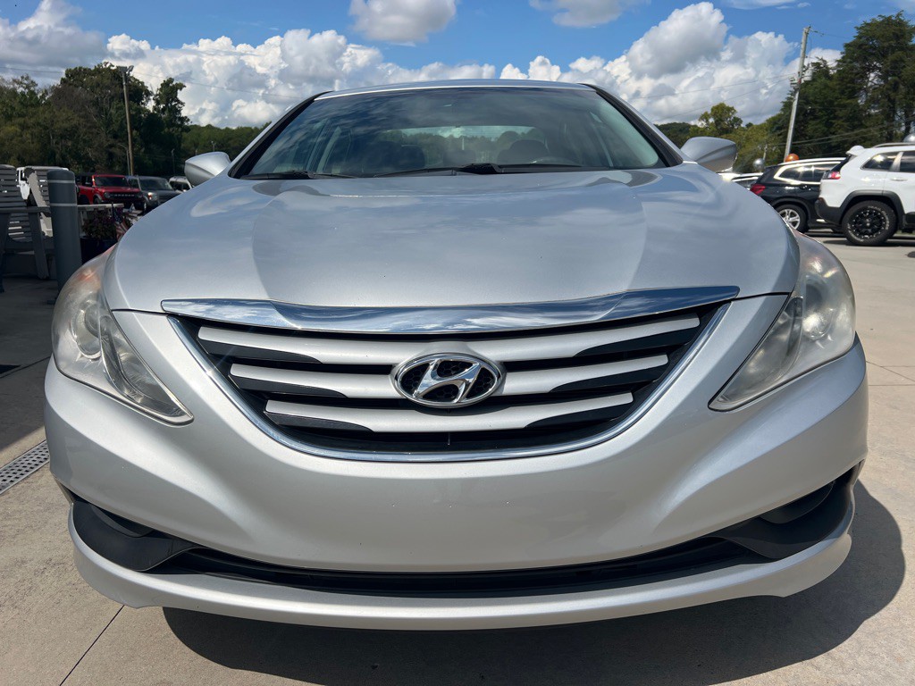 2014 Hyundai Sonata Image 8