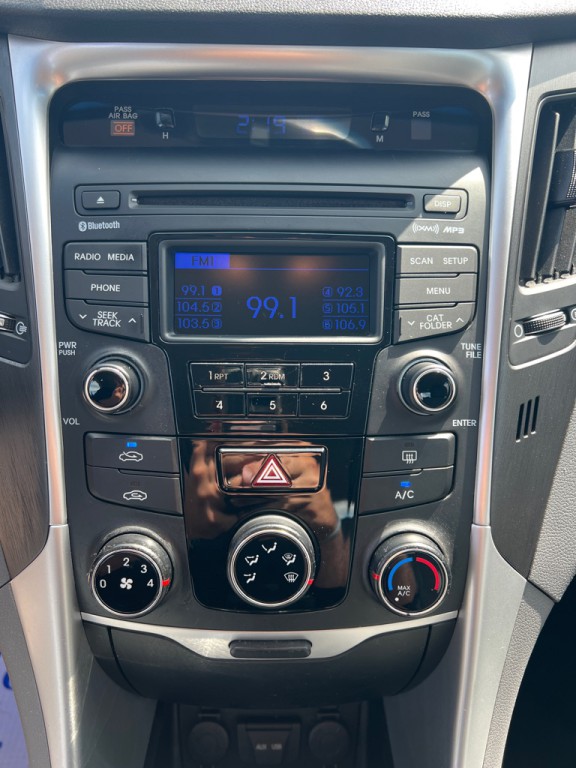 2014 Hyundai Sonata Image 10