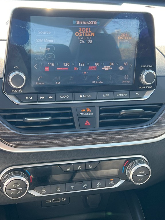 2019 Nissan Altima Image 11
