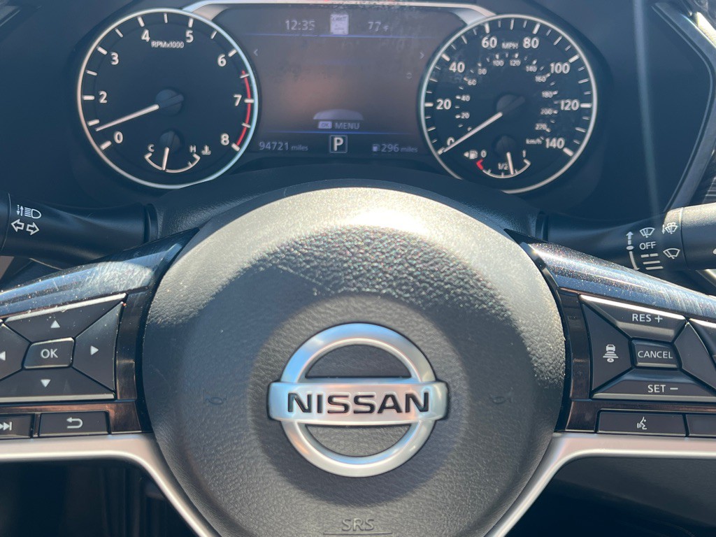 2019 Nissan Altima Image 12