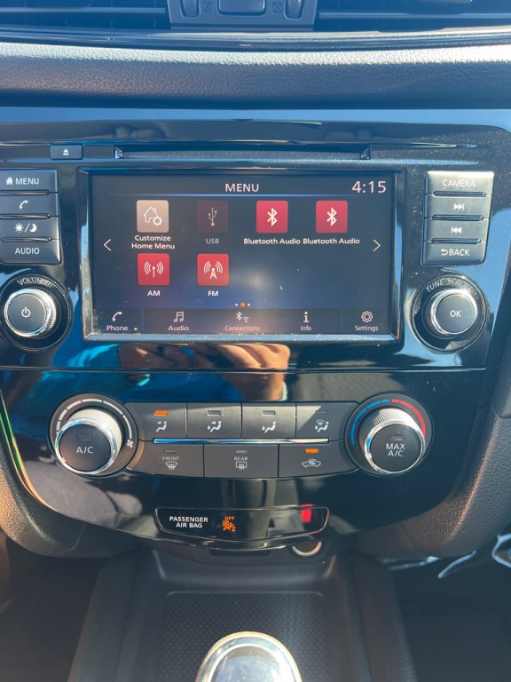 2018 Nissan Rogue Image 11
