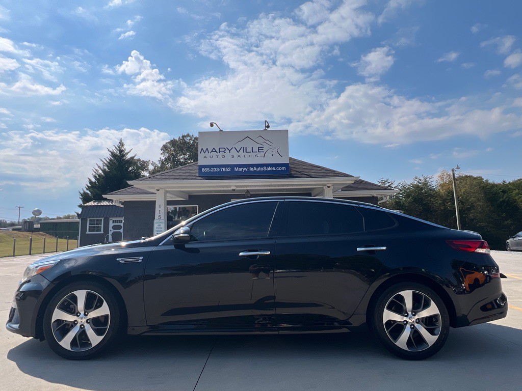 2019 Kia Optima Image 2