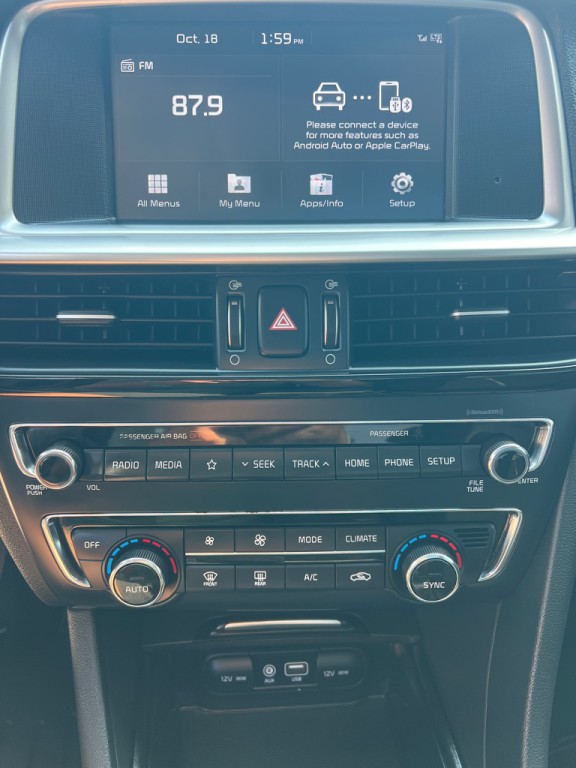 2019 Kia Optima Image 11