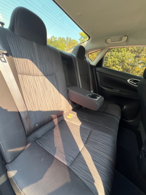 2017 Nissan Sentra Image 15