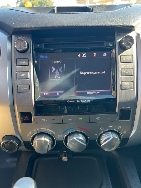 2015 Toyota Tundra Image 11