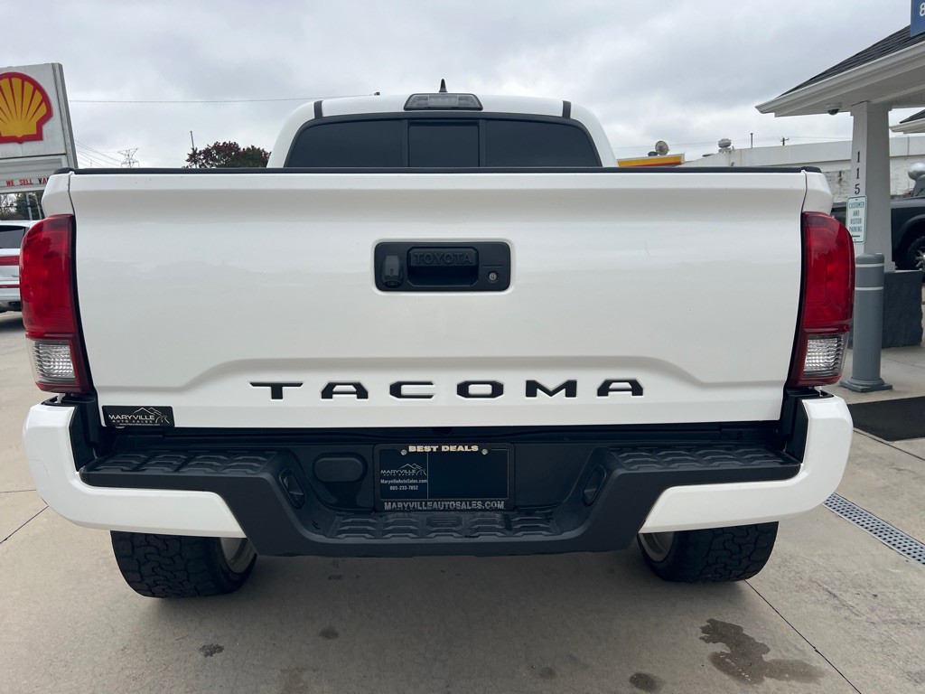 2019 Toyota Tacoma Image 4