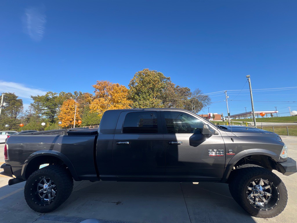 2014 RAM 2500 Image 6