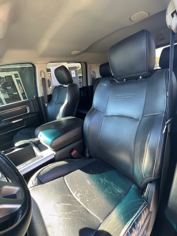 2014 RAM 2500 Image 9