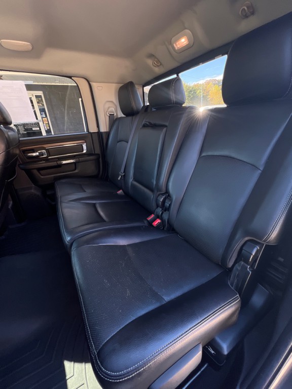 2014 RAM 2500 Image 12