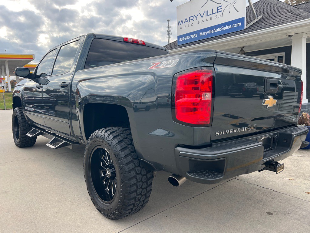 2017 Chevrolet Silverado 1500 Image 3