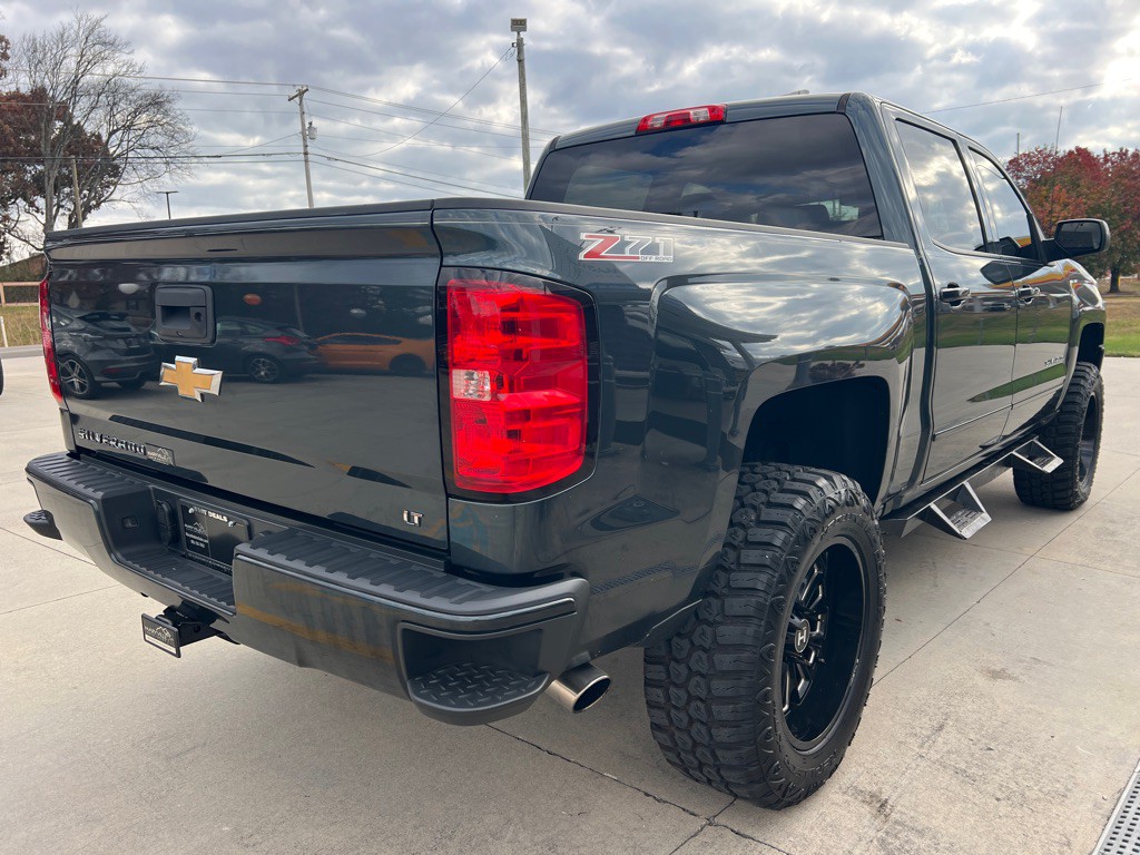 2017 Chevrolet Silverado 1500 Image 5