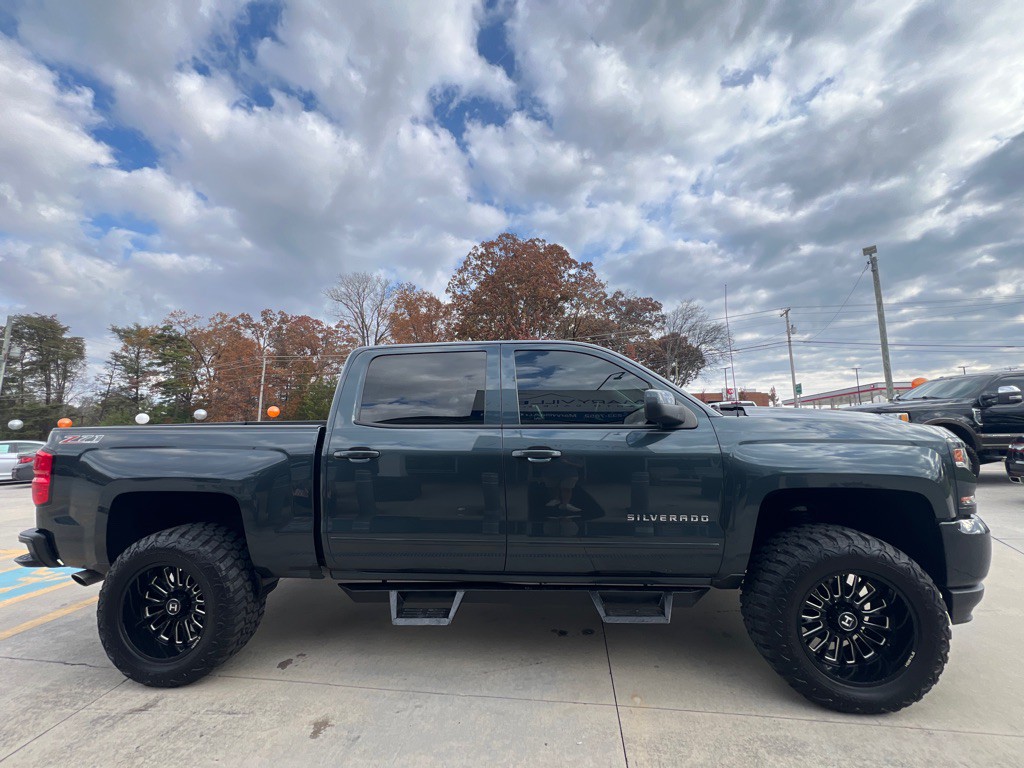 2017 Chevrolet Silverado 1500 Image 6