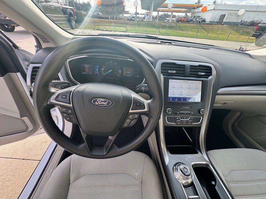 2020 Ford Fusion Image 10