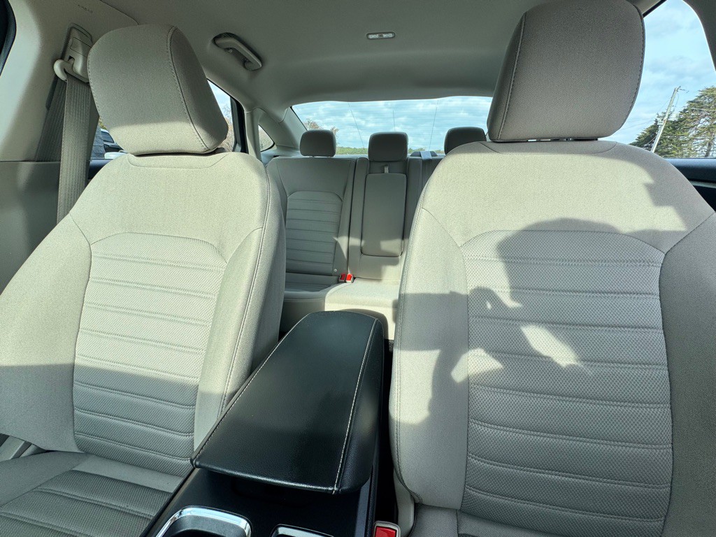 2020 Ford Fusion Image 12