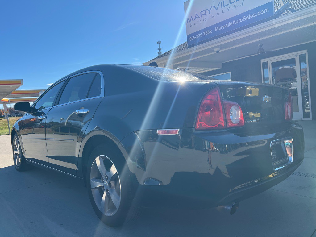 2012 Chevrolet Malibu Image 3