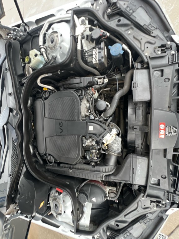 2016 Mercedes-Benz E-Class Image 18