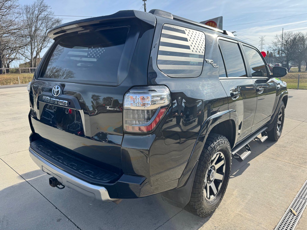 2019 Toyota 4Runner Image 5