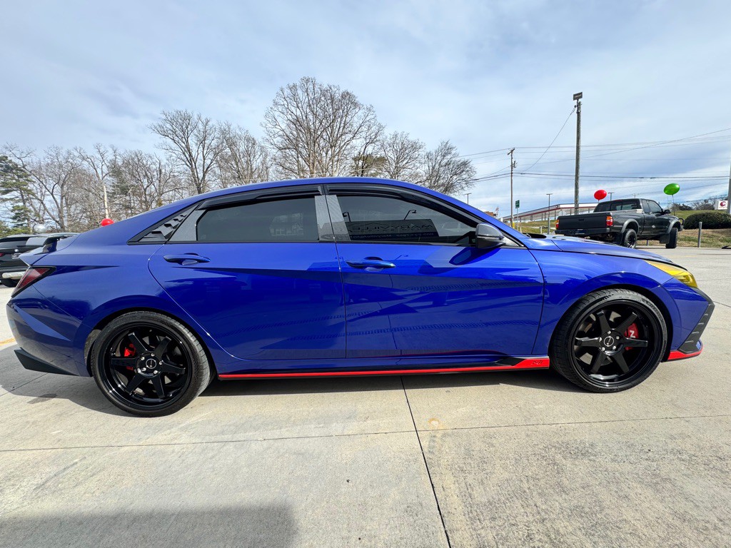 2023 Hyundai Elantra Image 6