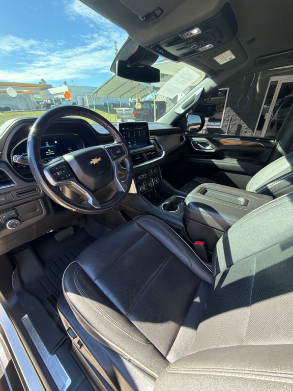 2023 Chevrolet Suburban Image 10