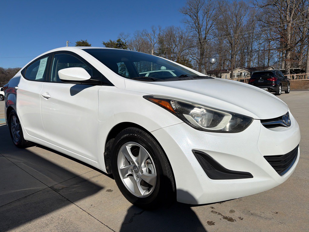 2015 Hyundai Elantra Image 7