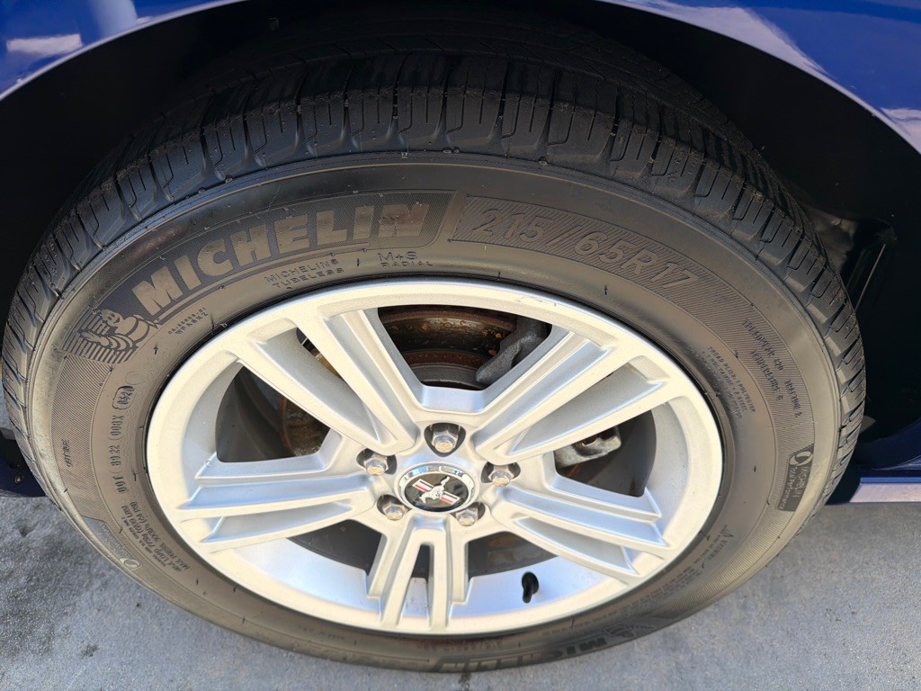 2014 Ford Mustang Image 18