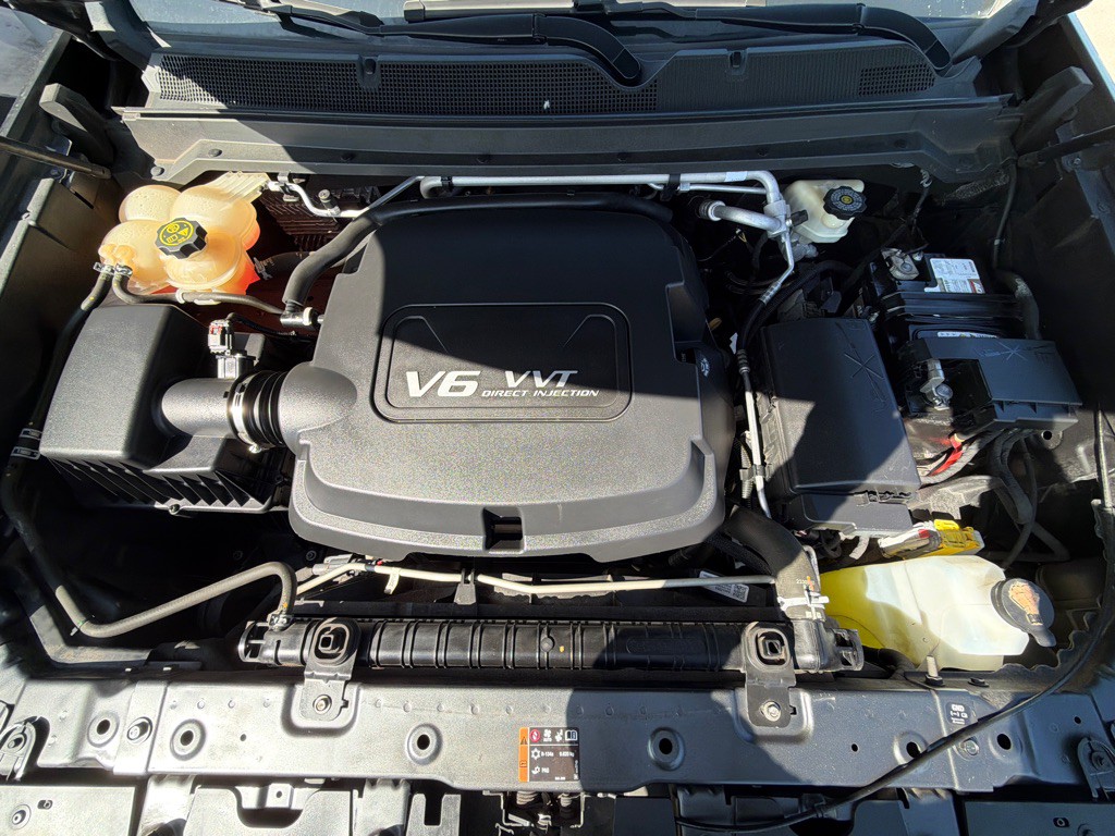 2016 Chevrolet Colorado Image 18