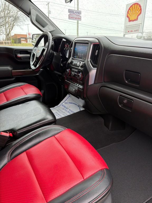 2019 Chevrolet Silverado 1500 Image 17