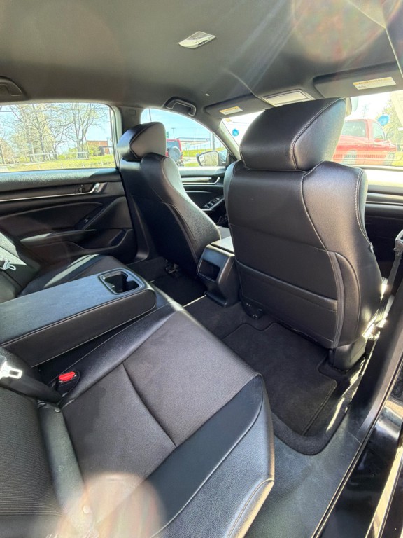2020 Honda Accord Image 16