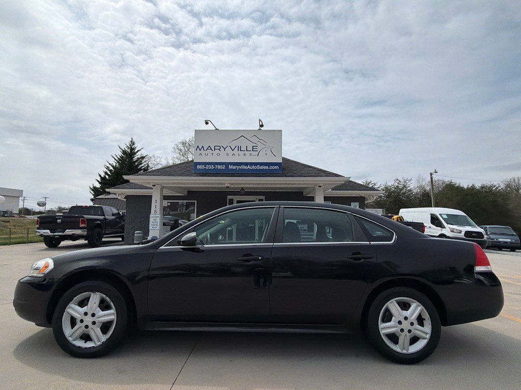 2016 Chevrolet Impala Image 2