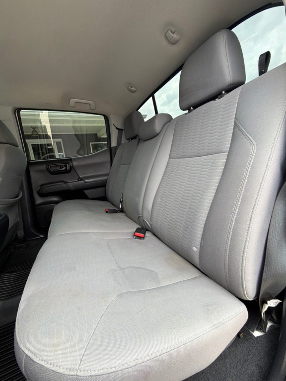 2019 Toyota Tacoma Image 13