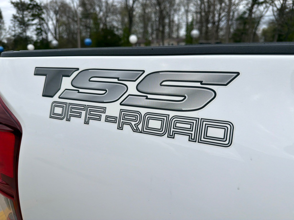 2019 Toyota Tacoma Image 20