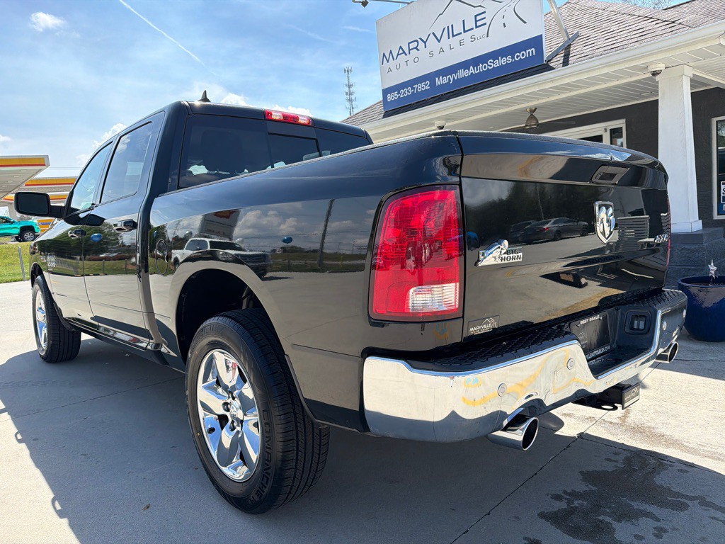 2019 RAM 1500 Image 3