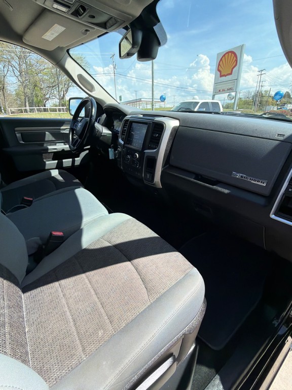 2019 RAM 1500 Image 17