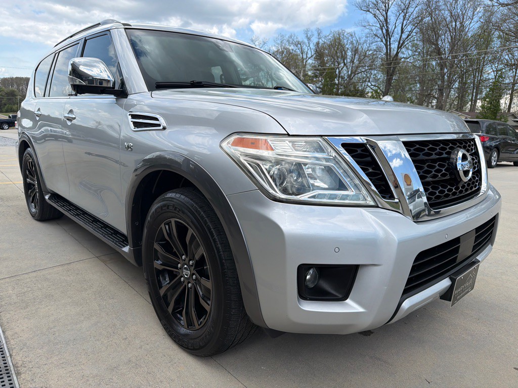 2017 Nissan Armada Image 7
