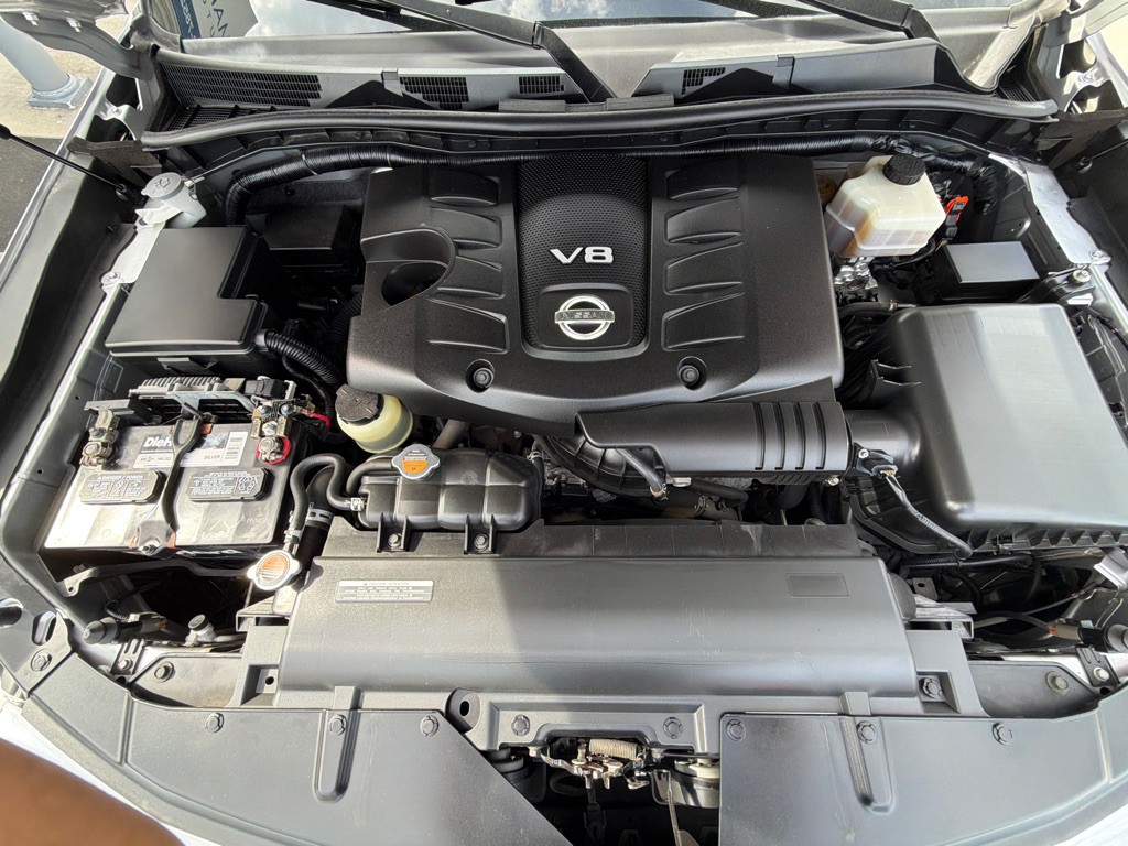 2017 Nissan Armada Image 21