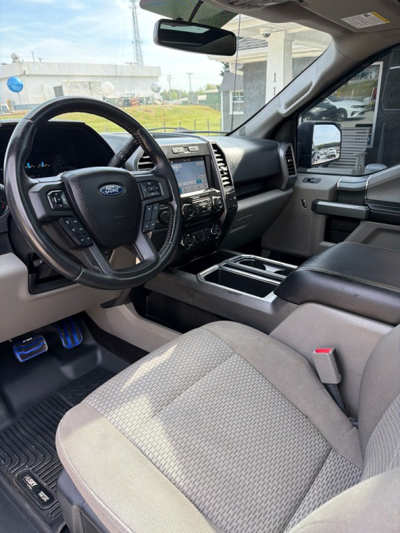 2017 Ford F-150 Image 10