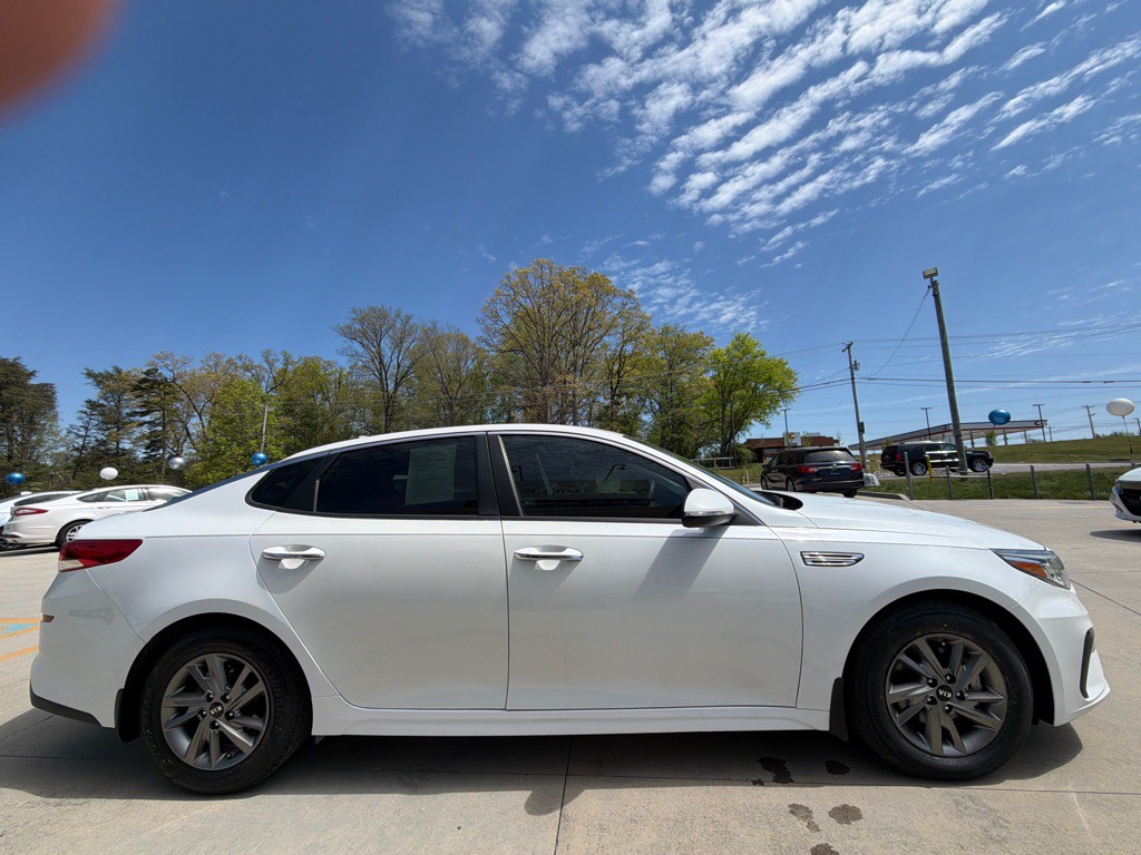 2019 Kia Optima Image 6