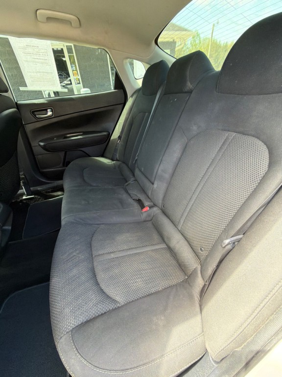 2019 Kia Optima Image 13